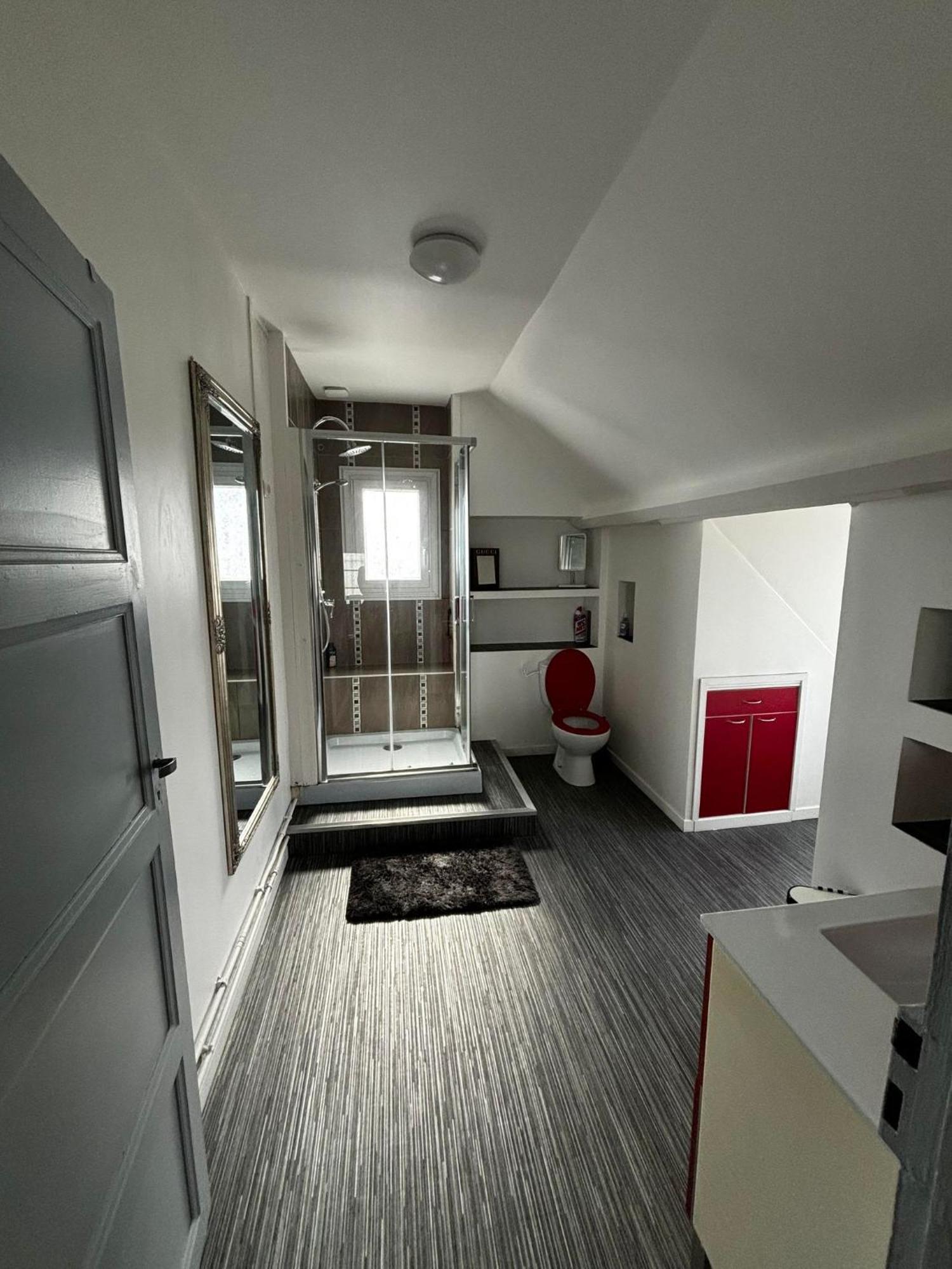 Maison De Village 4 Chambres Neuvy-sur-Loire Екстериор снимка